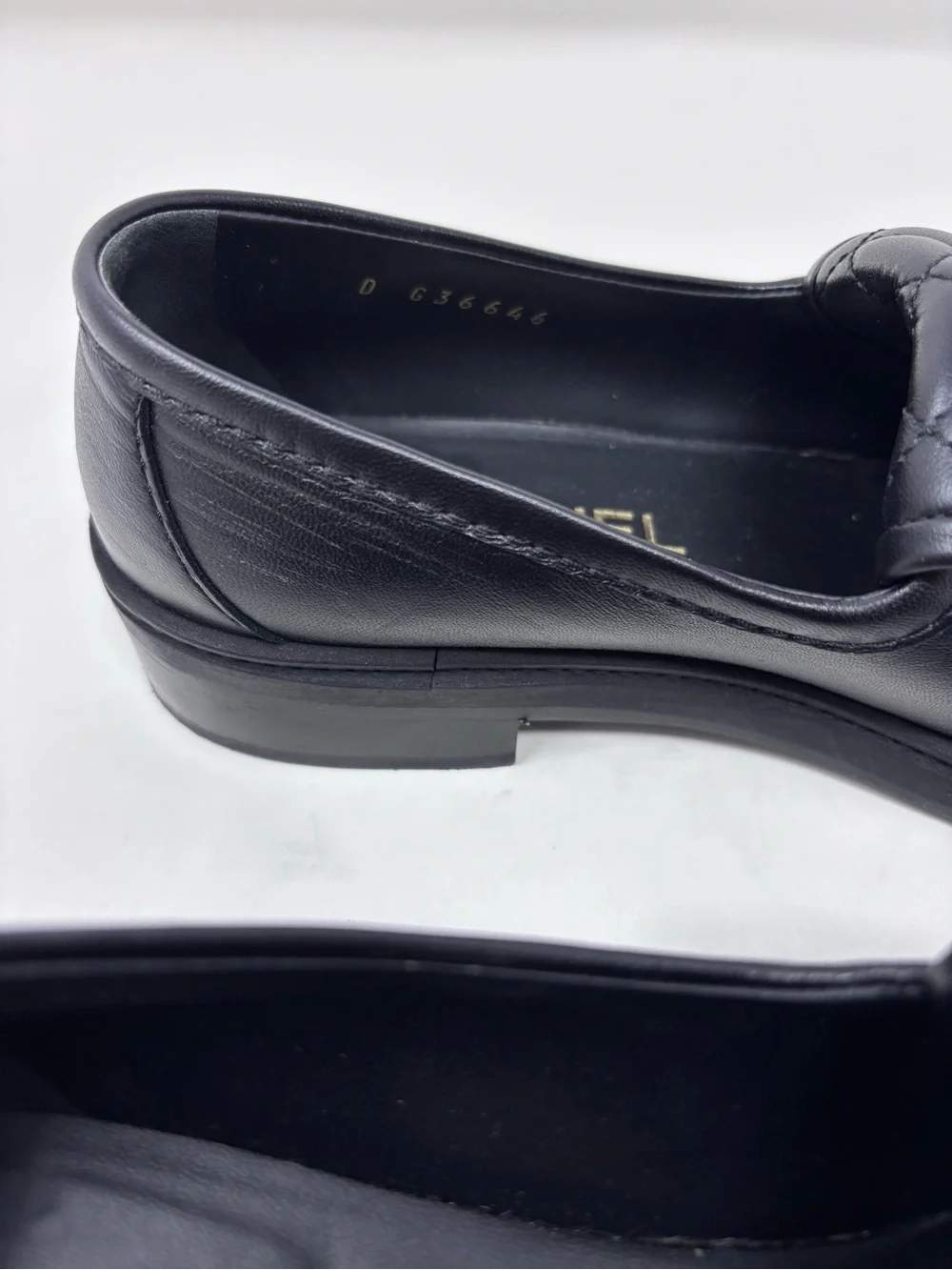 Chanel CC Turnlock Foldover Quilted Loafer Slip On Black Leather Flat size 37 EU